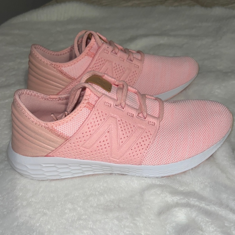 Women’s New Balance Fresh Foam Cruz V2, Size 7/8